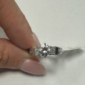 Engagement Ring White CZ Silver Size #7 NWT